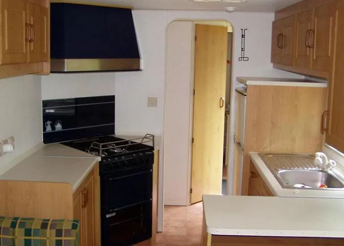 Camping Mobil-home 5 Pers Avec Terrasse En Dordogne - Api-1-52-701 *