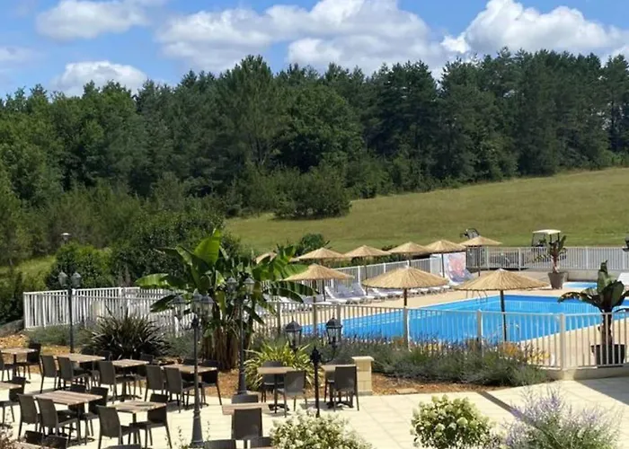 Mobil-home 5 Pers Avec Terrasse En Dordogne - Api-1-52-701 * Pézuls