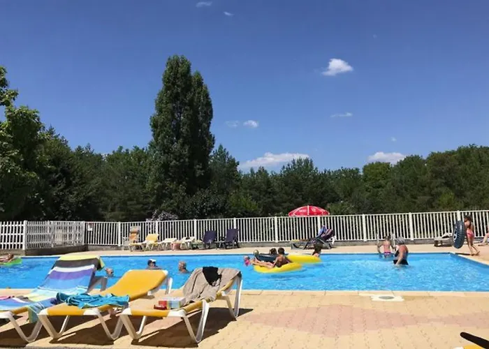 Mobil-home 5 Pers Avec Terrasse En Dordogne - Api-1-52-701 Pézuls